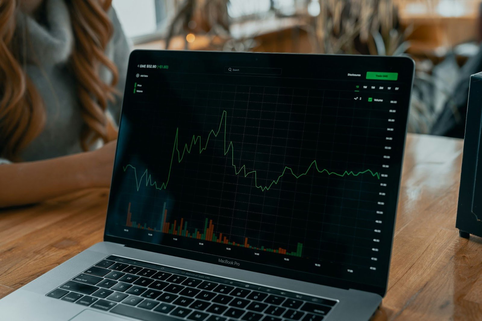 2. Chainlink: Whale Transfers Boost LINK Hopes