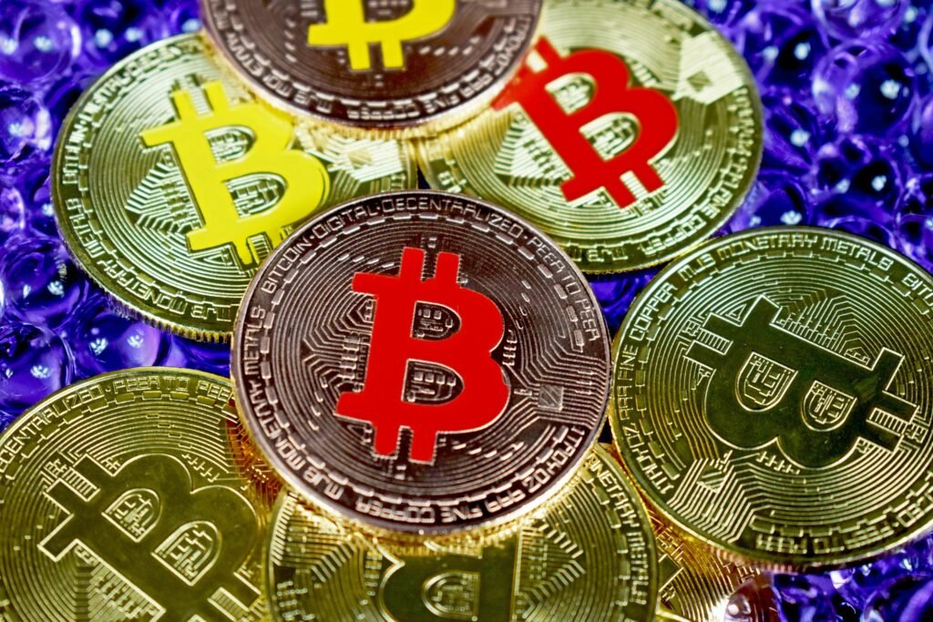 $400K Bitcoin? Analyst Says It’s Not A Dream—It’s ‘Coded’