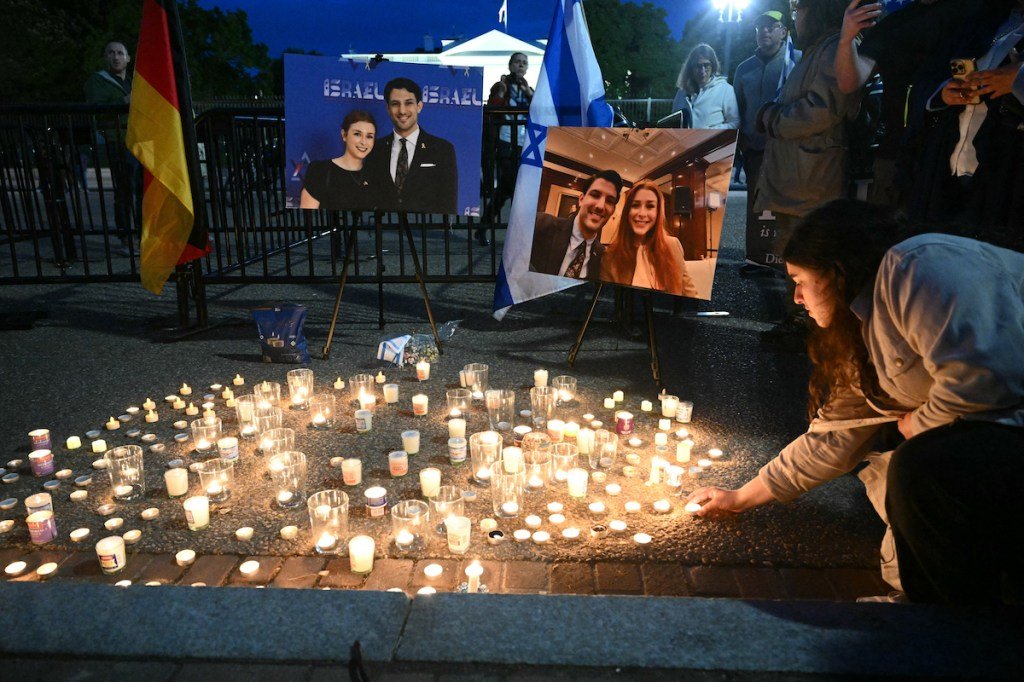 Man Accused of Capitol Jewish Museum Shooting May Get Death Penalty